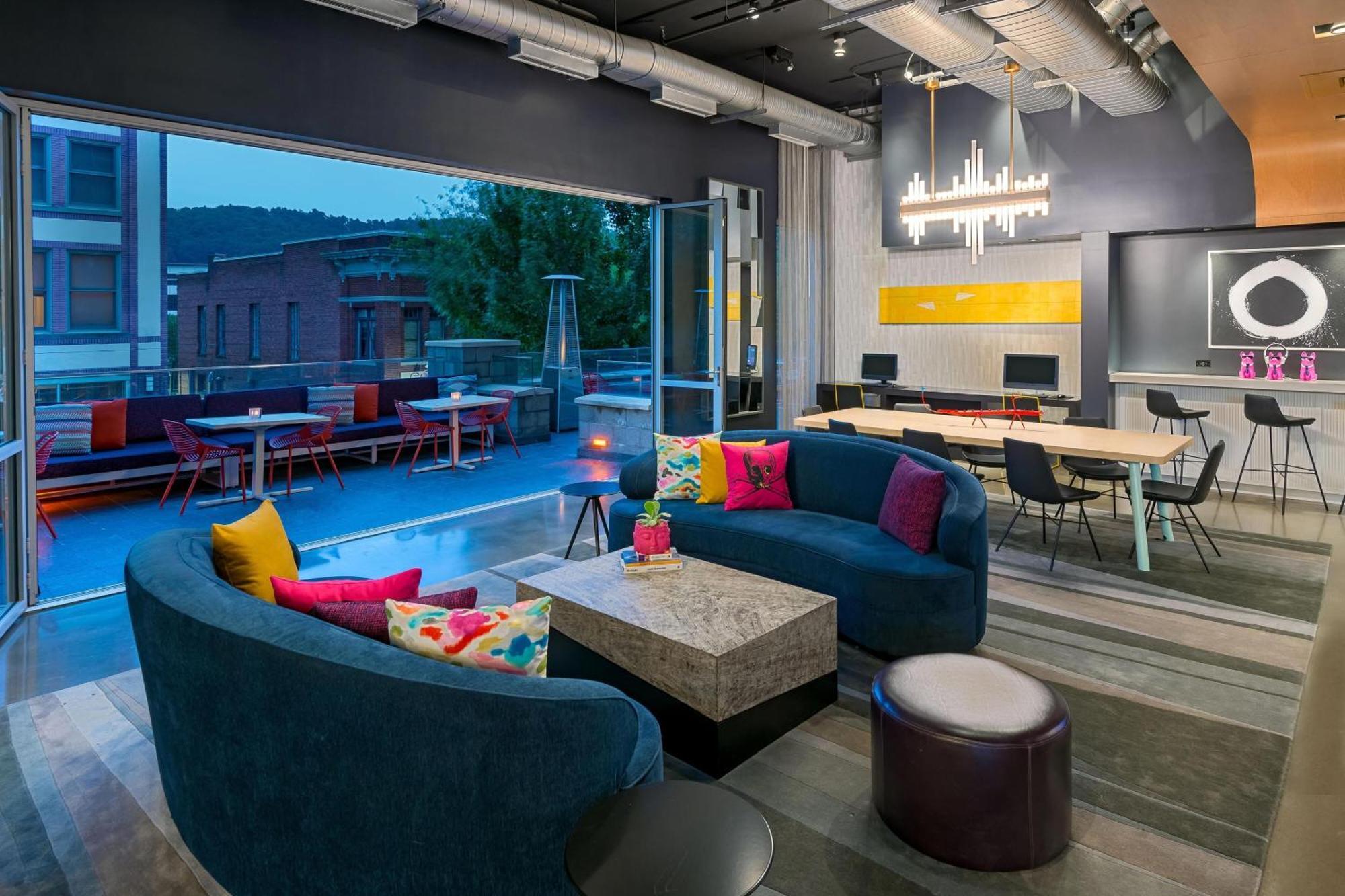 Aloft Asheville Downtown Eksteriør billede