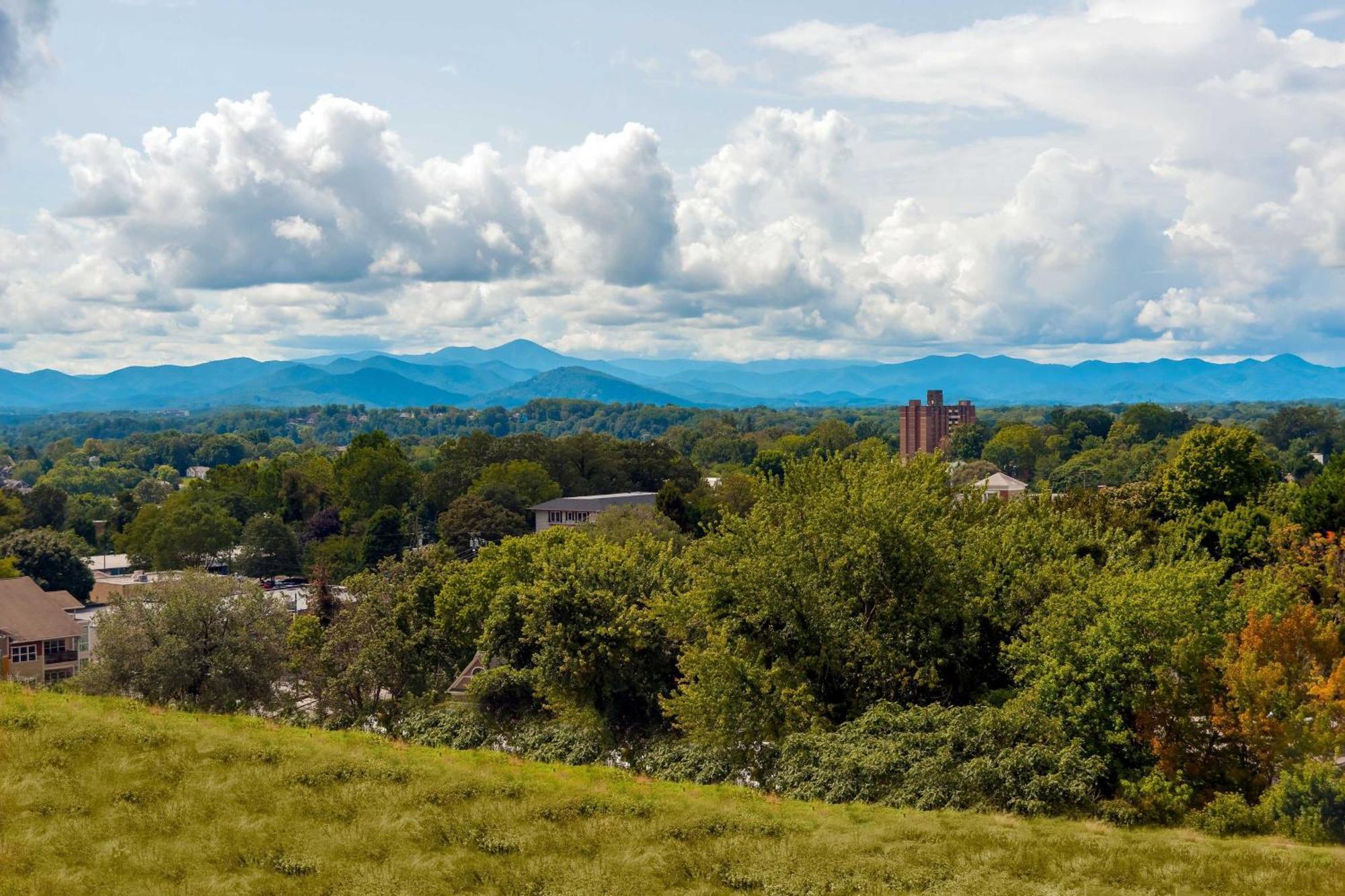 Aloft Asheville Downtown Eksteriør billede