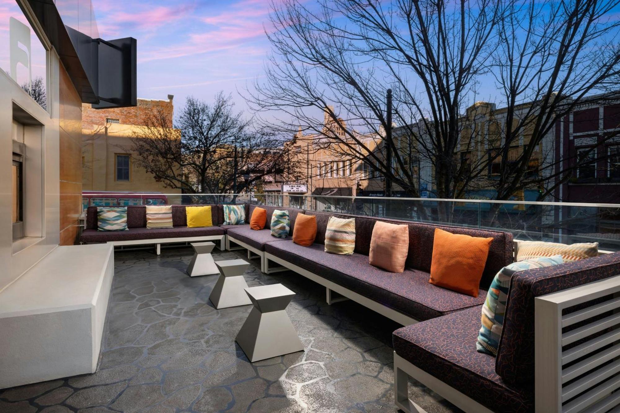 Aloft Asheville Downtown Eksteriør billede