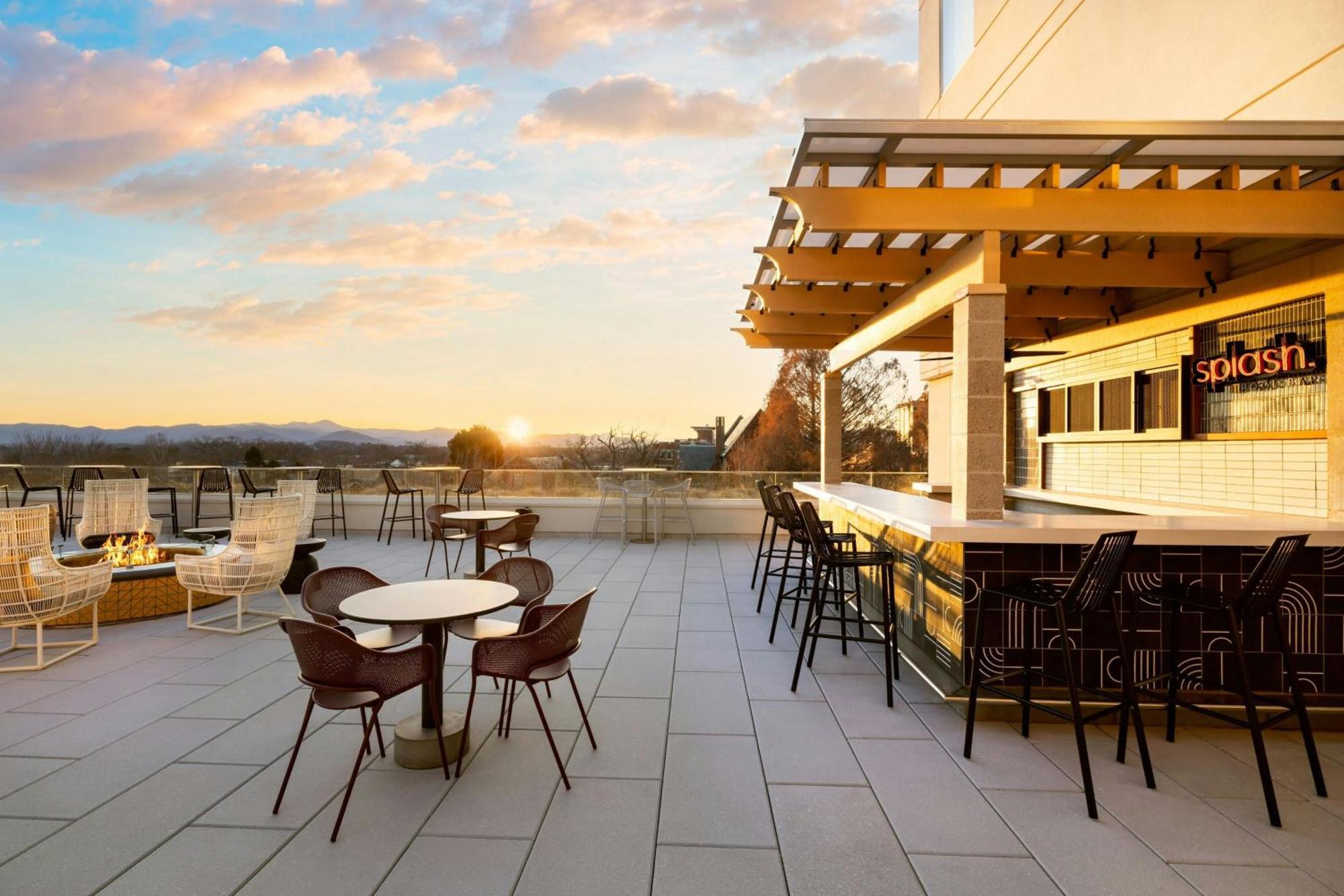 Aloft Asheville Downtown Eksteriør billede